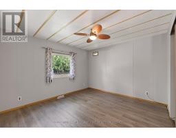 20 REDFORD DRIVE - 14