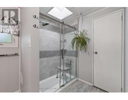 20 REDFORD DRIVE - 17