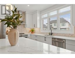 5 - 1061 EAGLETRACE DRIVE - 11