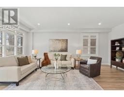 5 - 1061 EAGLETRACE DRIVE - 13