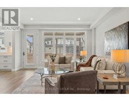 5 - 1061 EAGLETRACE DRIVE - 17