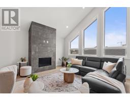 5 - 1061 EAGLETRACE DRIVE - 22