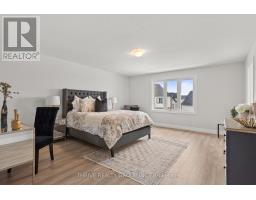 5 - 1061 EAGLETRACE DRIVE - 25