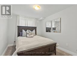 5 - 1061 EAGLETRACE DRIVE - 43
