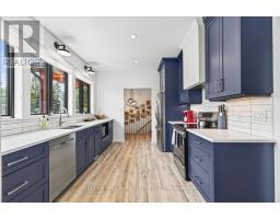 8676 VANCE DRIVE - 14