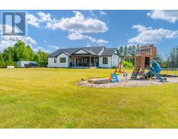 8676 VANCE DRIVE - 37