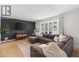 19 KENDALL COURT - 7