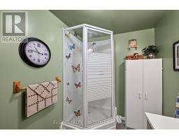 408 HIGHVIEW DRIVE - 19