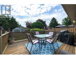 408 HIGHVIEW DRIVE - 25