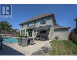 2330 DAUNCEY CRESCENT - 11