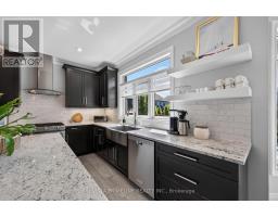 2330 DAUNCEY CRESCENT - 25