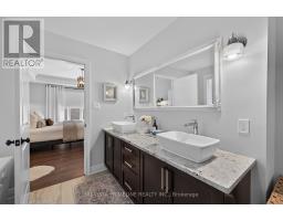 2330 DAUNCEY CRESCENT - 37