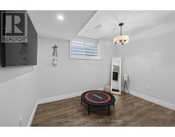 2330 DAUNCEY CRESCENT - 47