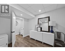 2330 DAUNCEY CRESCENT - 48