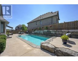 2330 DAUNCEY CRESCENT - 9