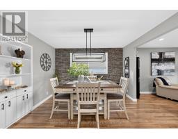 76 SANDERS STREET W - 17