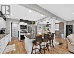 76 SANDERS STREET W - 23