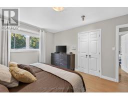 76 SANDERS STREET W - 25