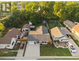 76 SANDERS STREET W - 3