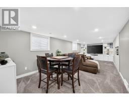 76 SANDERS STREET W - 33