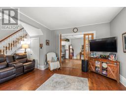 201 MARGARET STREET - 10