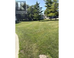 4 DURAND COURT - 1