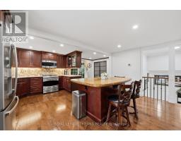172 SIMPSON STREET - 13