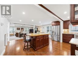172 SIMPSON STREET - 16
