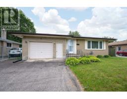 160 WELLESLEY CRESCENT - 22