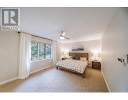 10498 PINETREE DRIVE - 23