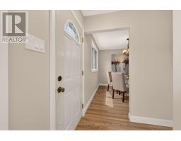 53 RENNY CRESCENT - 10