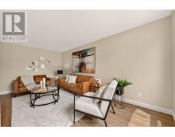 53 RENNY CRESCENT - 11