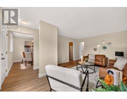 53 RENNY CRESCENT - 12