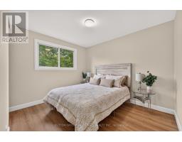 53 RENNY CRESCENT - 25