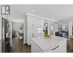 27 CHESTNUT HILL - 10