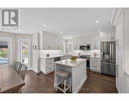 27 CHESTNUT HILL - 13