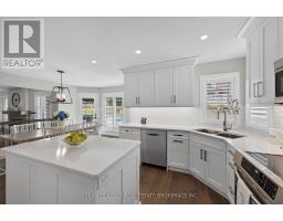 27 CHESTNUT HILL - 14