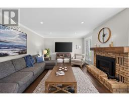 27 CHESTNUT HILL - 15