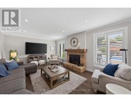27 CHESTNUT HILL - 17