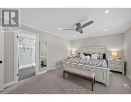 27 CHESTNUT HILL - 32