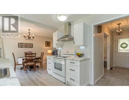 7 STIRLING CRESCENT - 14