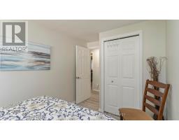 7 STIRLING CRESCENT - 19