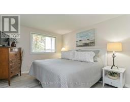 7 STIRLING CRESCENT - 22