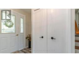 7 STIRLING CRESCENT - 4