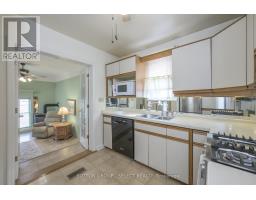 1316 LANGMUIR AVENUE - 9