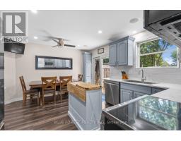 48 ROSAMOND CRESCENT - 12