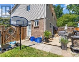 48 ROSAMOND CRESCENT - 38