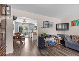 48 ROSAMOND CRESCENT - 8