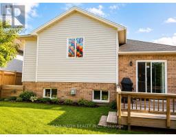 185 THURMAN CIRCLE - 10