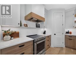 95 ALLISTER DRIVE - 17